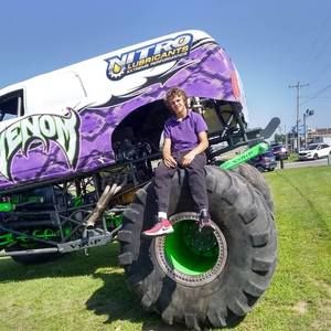 Meet your Posher, Daniel